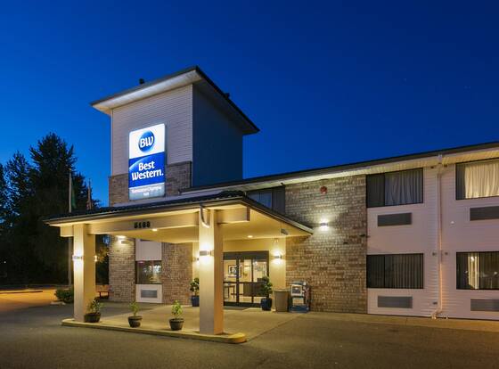 Best Western Tumwater-Olympia Inn allows check-in for 18 year-old guests