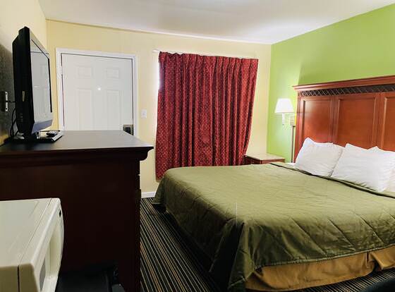 Benton Inn allows check-in for 18 year-old guests