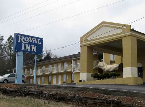 Royal Inn allows check-in for 18 year-old guests