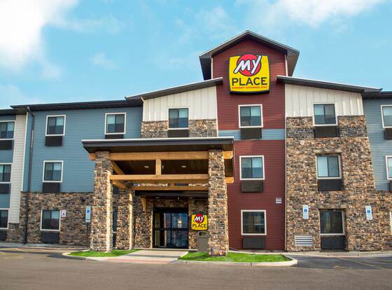 My Place Hotel - Grand Forks, ND allows check-in for 18 year-old guests