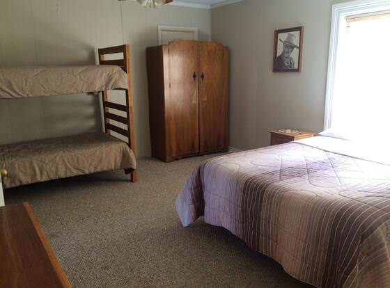 Lone Oak Ranch & Retreat allows check-in for 18 year-old guests
