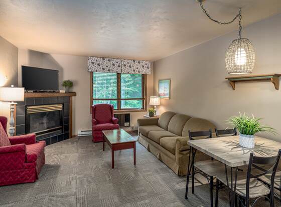 Somerset Inn & Suites allows check-in for 18 year-old guests