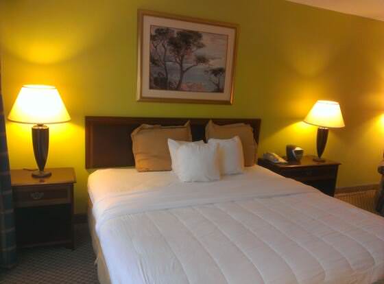 Speco Hotels Richmond allows check-in for 18 year-old guests