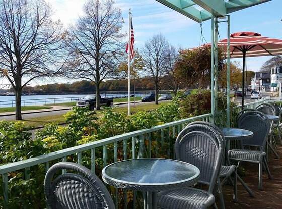 Harborview Inn allows check-in for 18 year-old guests