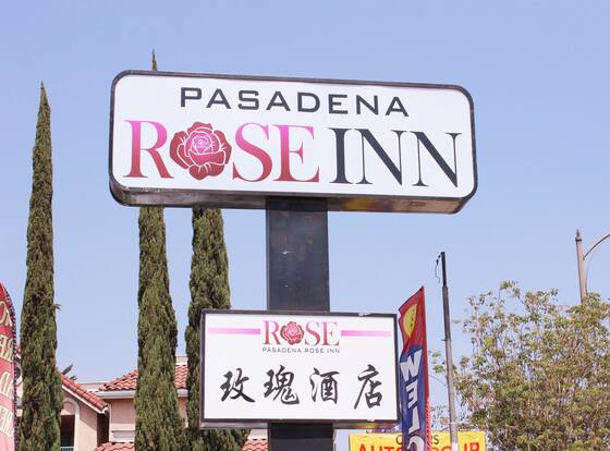 Pasadena Rose Inn allows check-in for 18 year-old guests