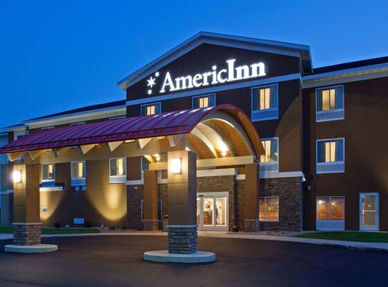 AmericInn by Wyndham Hartford SD allows check-in for 18 year-old guests
