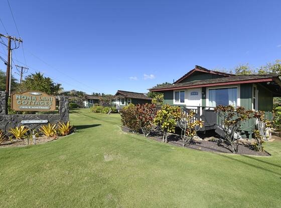Nona Lani Cottages allows check-in for 18 year-old guests