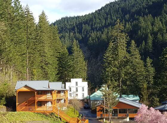 Carson Hot Springs Resort allows check-in for 18 year-old guests