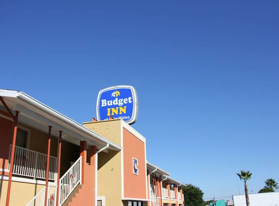 Budget Inn allows check-in for 18 year-old guests