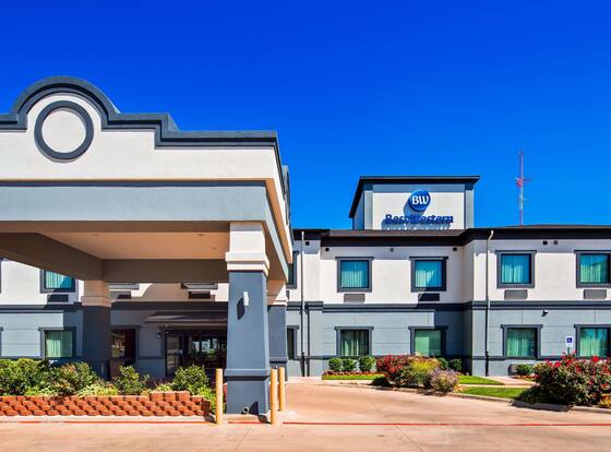 Best Western Littlefield Inn & Suites allows check-in for 18 year-old guests