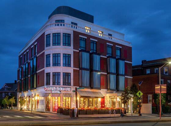 Porter Square Hotel allows check-in for 18 year-old guests