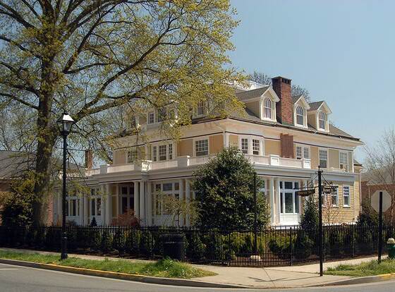 Inn at 202 Dover allows check-in for 18 year-old guests