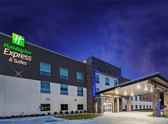 Holiday Inn Express & Suites Coffeyville, an IHG Hotel allows check-in for 18 year-old guests