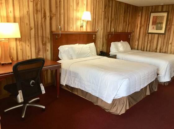 Country Inn Motel allows check-in for 18 year-old guests