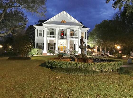 Historic Michabelle Inn allows check-in for 18 year-old guests