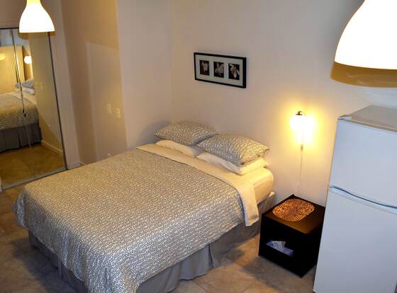 Veterans Park Hotel allows check-in for 18 year-old guests