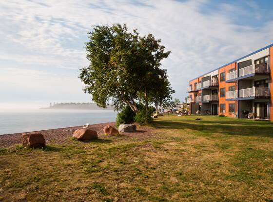 East Bay Suites allows check-in for 18 year-old guests