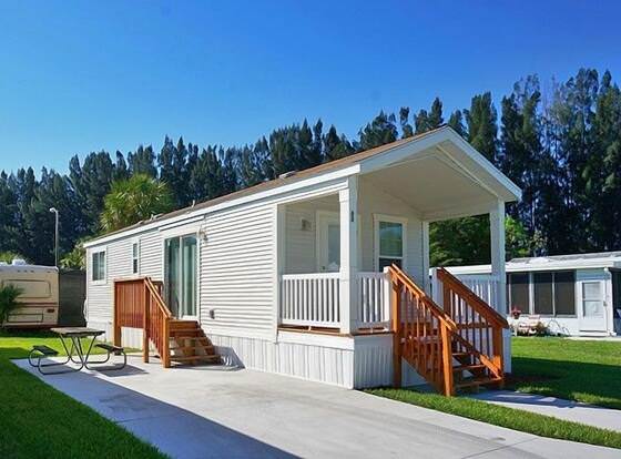 Winter Quarters Pasco RV Resort - Campground allows check-in for 18 year-old guests