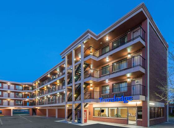 Travelodge by Wyndham Reno Downtown allows check-in for 18 year-old guests