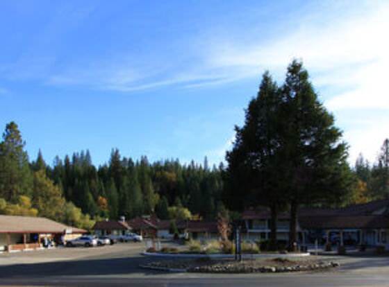 Amador Hotel allows check-in for 18 year-old guests