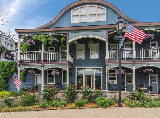 Stone Waters Inn allows check-in for 18 year-old guests