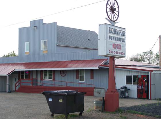 Broken Spoke Bunkhouse Motel allows check-in for 18 year-old guests