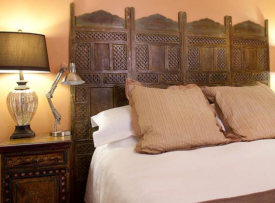 Casa de Tres Lunas allows check-in for 18 year-old guests