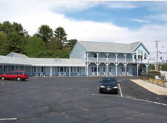 Eastview Motel allows check-in for 18 year-old guests