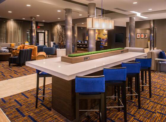 Courtyard Jacksonville allows check-in for 18 year-old guests