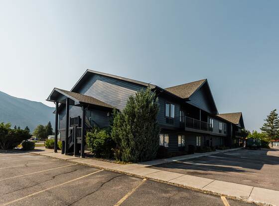 Wonderstone at Glacier allows check-in for 18 year-old guests