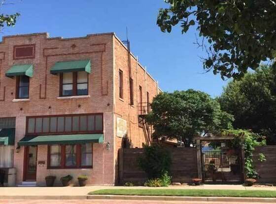 Hotel Garza allows check-in for 18 year-old guests