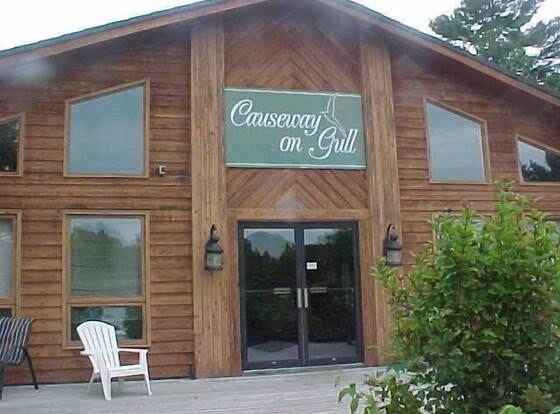 Causeway On Gull allows check-in for 18 year-old guests