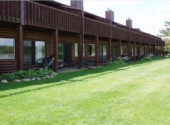 Point Place allows check-in for 18 year-old guests