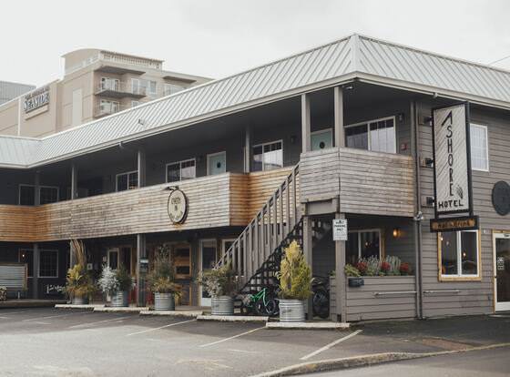 Ashore Hotel allows check-in for 18 year-old guests