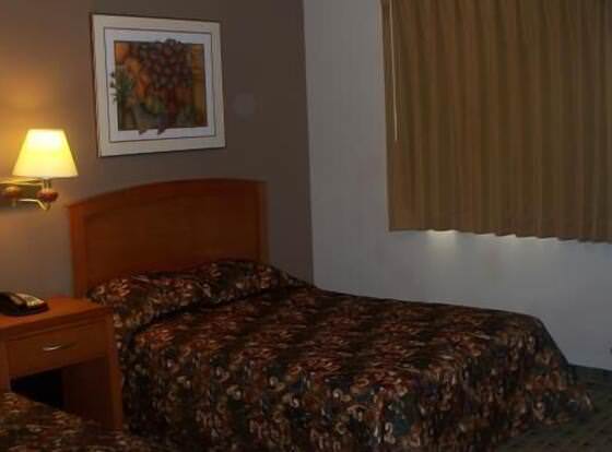 Economy Inn And Suites Ashtabula allows check-in for 18 year-old guests