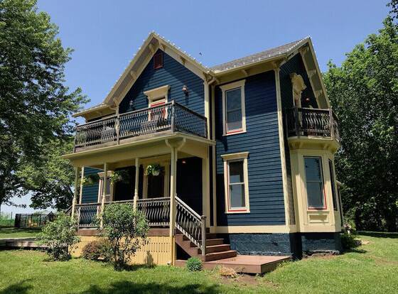 Netherfield Natural Farm allows check-in for 18 year-old guests