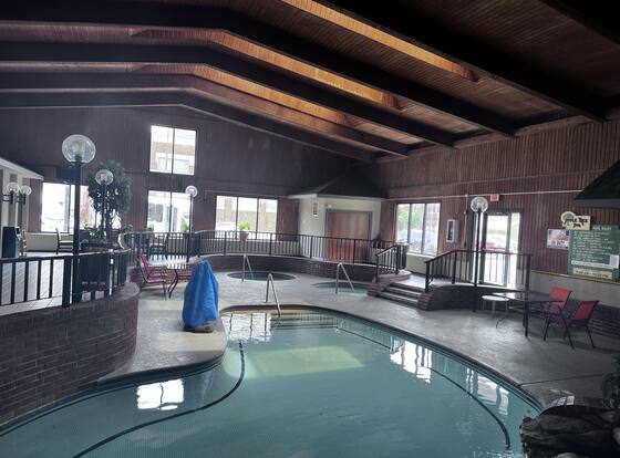 Apple Tree Inn and Suites allows check-in for 18 year-old guests