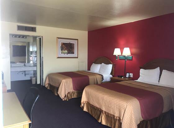 Shamrock Country Inn allows check-in for 18 year-old guests