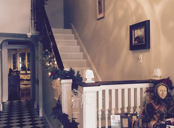 Grace Manor Bed and Breakfast allows check-in for 18 year-old guests