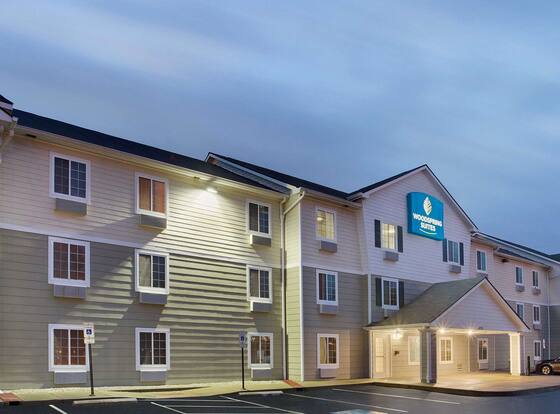 WoodSpring Suites Cincinnati Fairfield allows check-in for 18 year-old guests