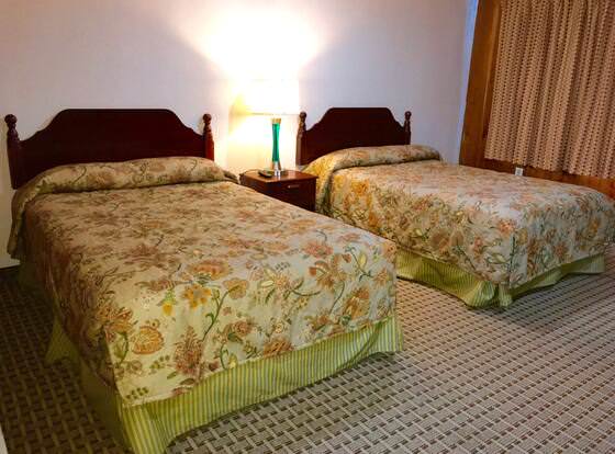 Horse Cave Motel allows check-in for 18 year-old guests