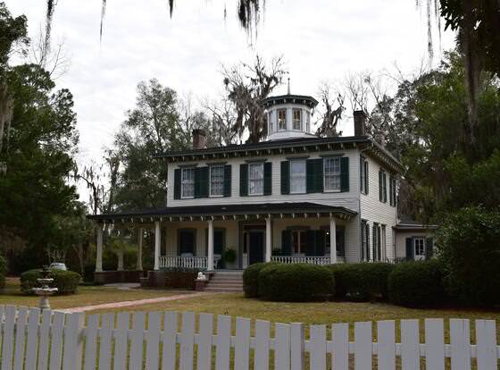 Denham Inn allows check-in for 18 year-old guests