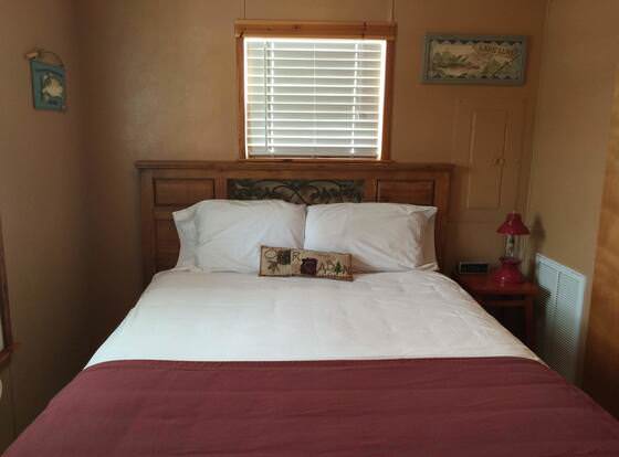 Northshore RV Resort on Lake Livingston allows check-in for 18 year-old guests