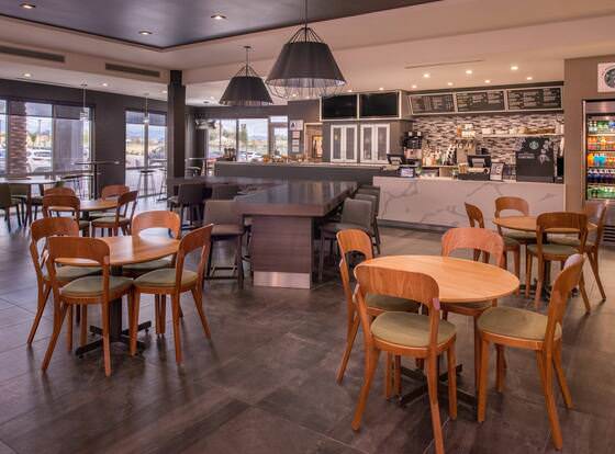 Courtyard by Marriott Temecula Murrieta allows check-in for 18 year-old guests