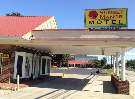 Sunset Manor Motel allows check-in for 18 year-old guests