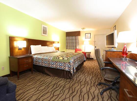 Dexter Inn allows check-in for 18 year-old guests