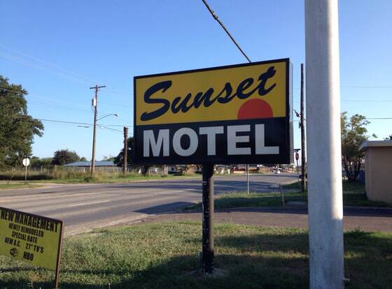 Sunset Motel allows check-in for 18 year-old guests