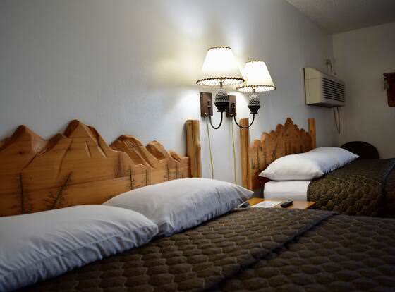 The Otter Lodge allows check-in for 18 year-old guests