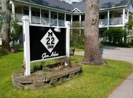 M-22 Inn Glen Arbor allows check-in for 18 year-old guests