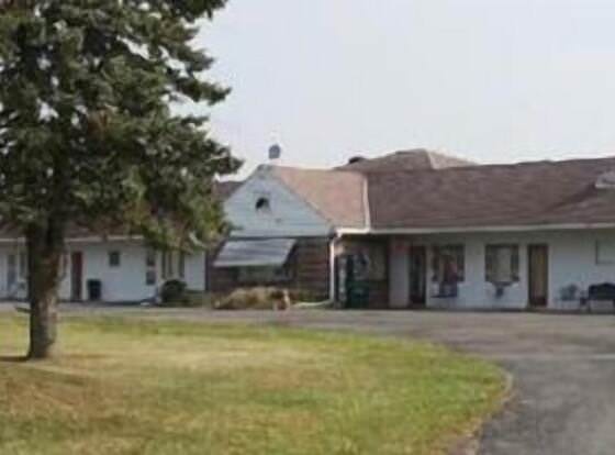 Northwood Motel allows check-in for 18 year-old guests